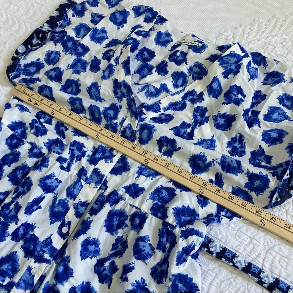 Abercrombie & Fitch Blue and White Printed Maxi Dress